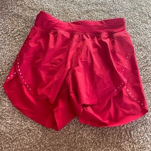Fast and free reflective high rise classic fit short 3”.